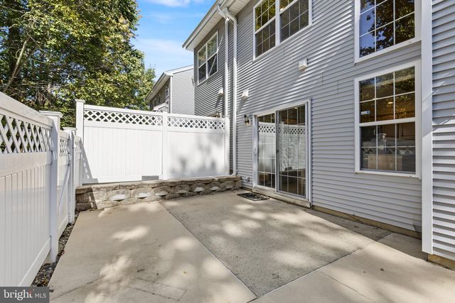 103 CRESTSTONE CIR, Princeton, NJ 08540