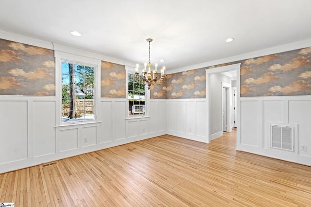 516 Cleveland Street, Greenville, SC 29601