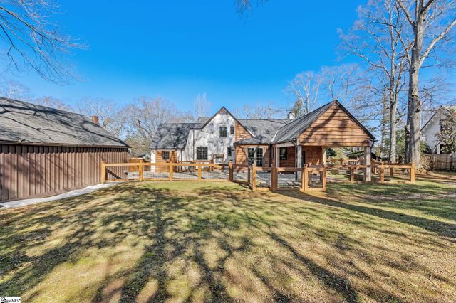 516 Cleveland Street, Greenville, SC 29601