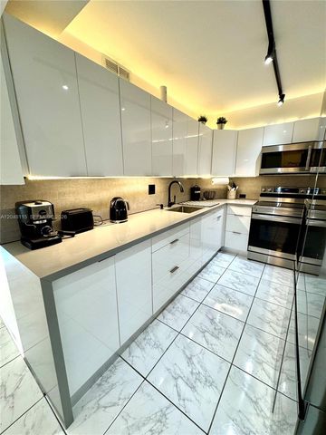 300 Bayview Dr 1603, Sunny Isles Beach, FL 33160