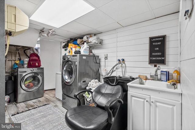 12449 SWEET BRIAR RD, Philadelphia, PA 19154