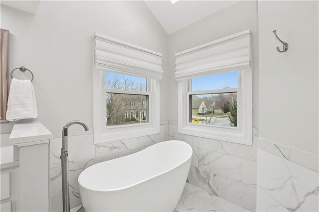 11501 Conser Street, Overland Park, KS 66210