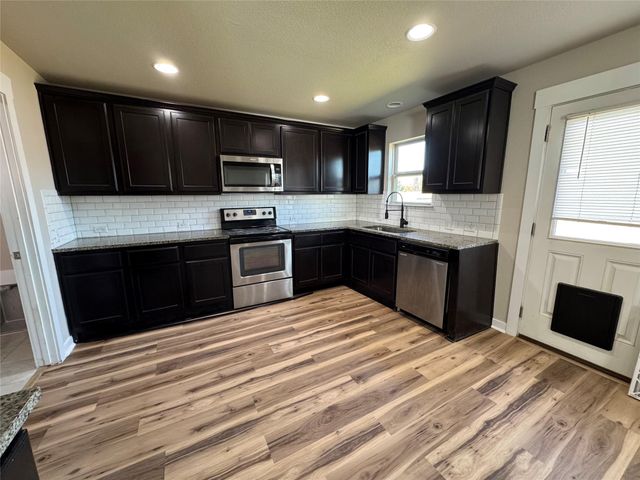 249 Trellis BLVD, Leander, TX 78641