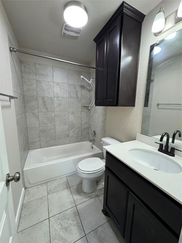 249 Trellis BLVD, Leander, TX 78641
