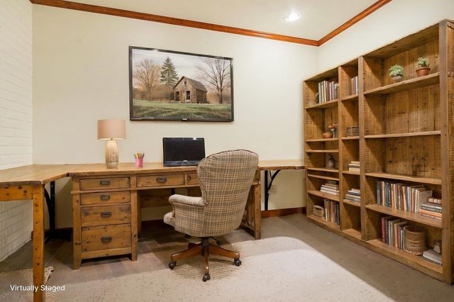 12454 Stoney Drive, Middlebury, IN 46540