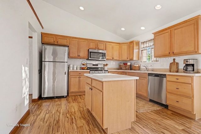 12454 Stoney Drive, Middlebury, IN 46540