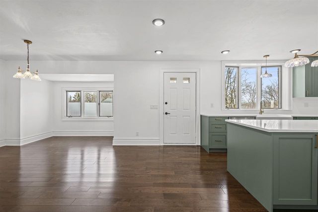 2157 RIVERSIDE AVENUE, Marinette, WI 54143