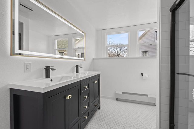 2157 RIVERSIDE AVENUE, Marinette, WI 54143