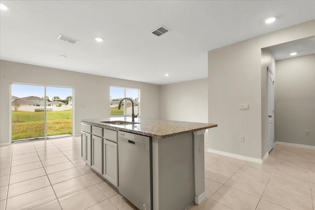 5246 MAHOGANY DRIVE, Mount Dora, FL 32757