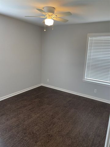 128 Cindy Lane, Burleson, TX 76028