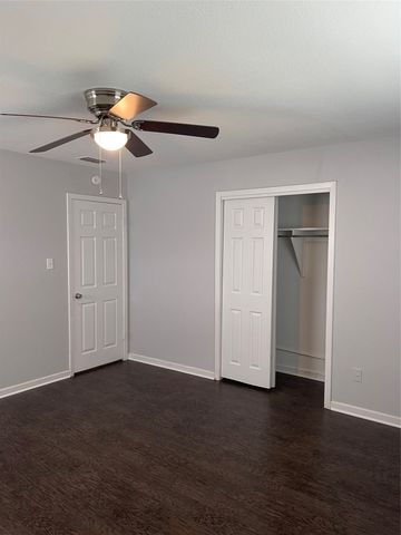 128 Cindy Lane, Burleson, TX 76028