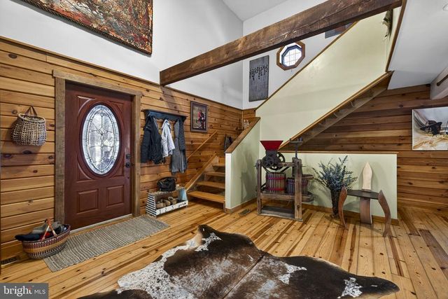 10418 CLIFF MILLS RD, Marshall, VA 20115