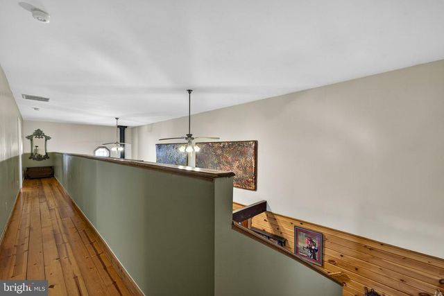 10418 CLIFF MILLS RD, Marshall, VA 20115