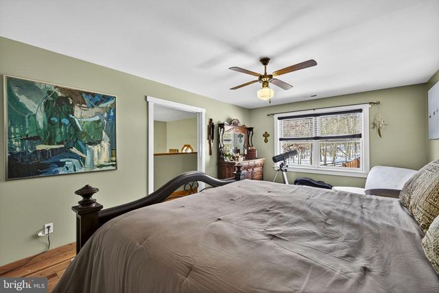 10418 CLIFF MILLS RD, Marshall, VA 20115