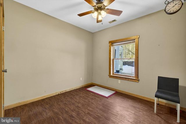 10418 CLIFF MILLS RD, Marshall, VA 20115