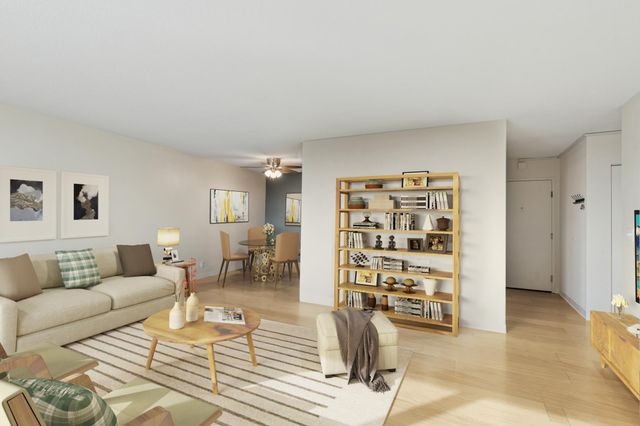 1181 Edgcumbe Road 405, Saint Paul, MN 55105