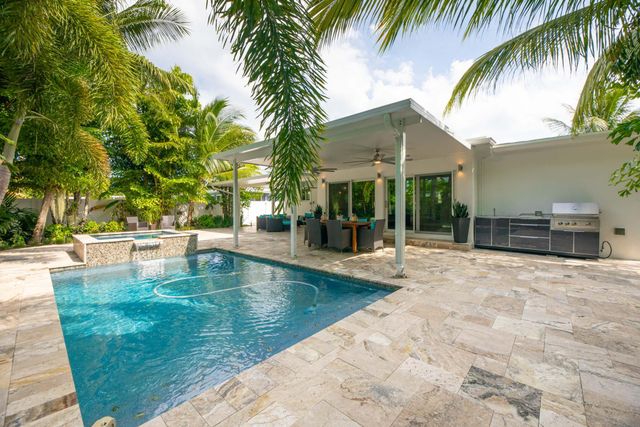 1743 NE 27TH Street, Wilton Manors, FL 33334