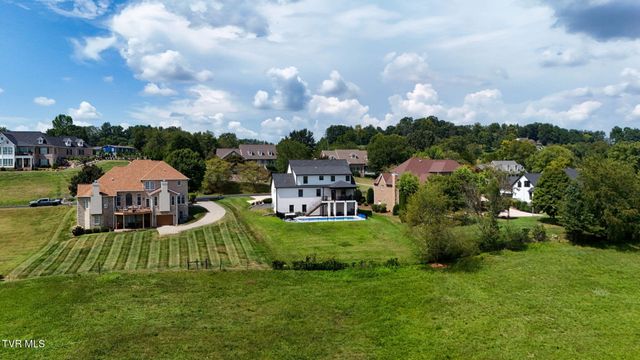 141 Laurel Ridge Drive, Jonesborough, TN 37659