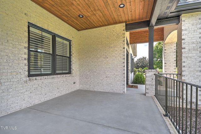 141 Laurel Ridge Drive, Jonesborough, TN 37659