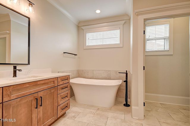 141 Laurel Ridge Drive, Jonesborough, TN 37659