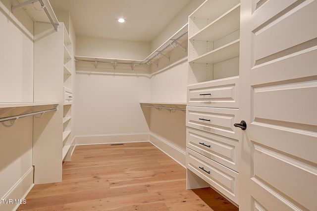 141 Laurel Ridge Drive, Jonesborough, TN 37659
