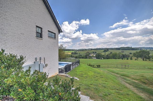 141 Laurel Ridge Drive, Jonesborough, TN 37659