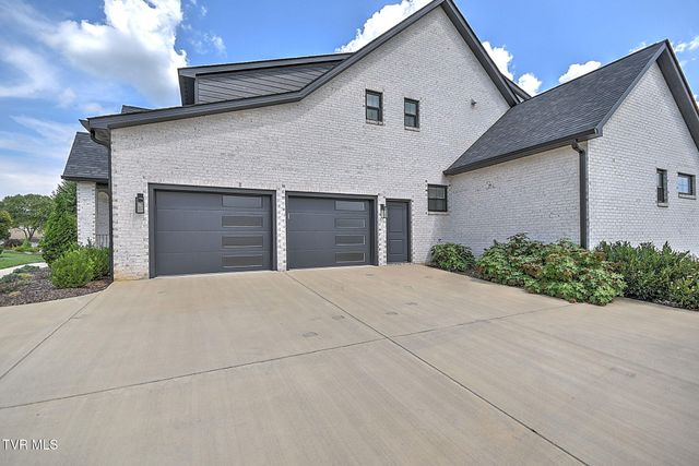 141 Laurel Ridge Drive, Jonesborough, TN 37659