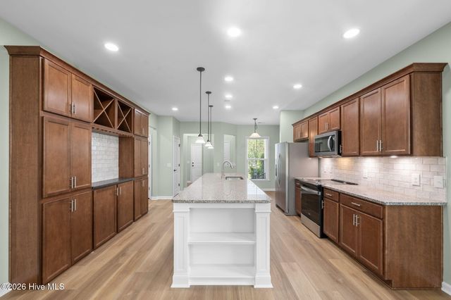 3708 Old Sand Mine Drive, Wilmington, NC 28412