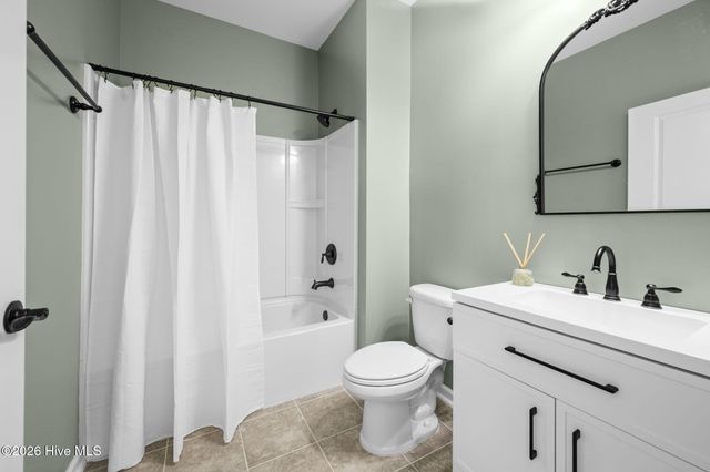 3708 Old Sand Mine Drive, Wilmington, NC 28412