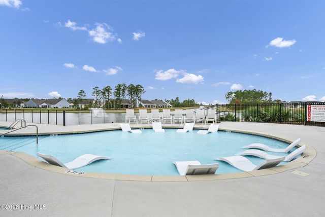 3708 Old Sand Mine Drive, Wilmington, NC 28412