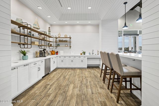 3708 Old Sand Mine Drive, Wilmington, NC 28412