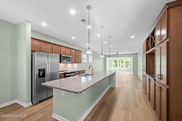 3708 Old Sand Mine Drive, Wilmington, NC 28412
