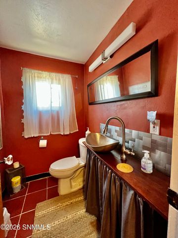 2043 Calle De Correo, Las Cruces, NM 88005