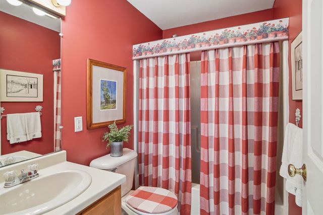 73 Saint Moritz Street, Moultonborough, NH 03254