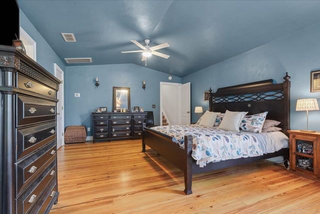 1461 Pine Street, Tallahassee, FL 32303