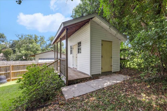 1461 Pine Street, Tallahassee, FL 32303