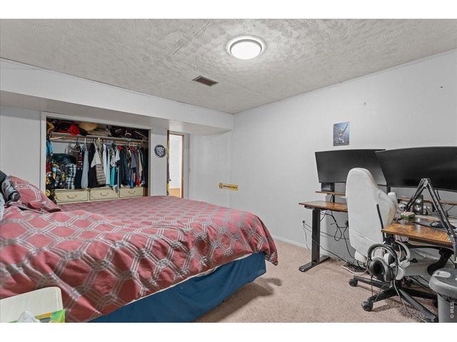 734 Victoria Dr, Fort Collins, CO 80525