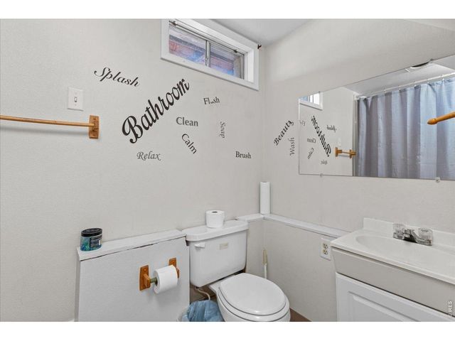 734 Victoria Dr, Fort Collins, CO 80525