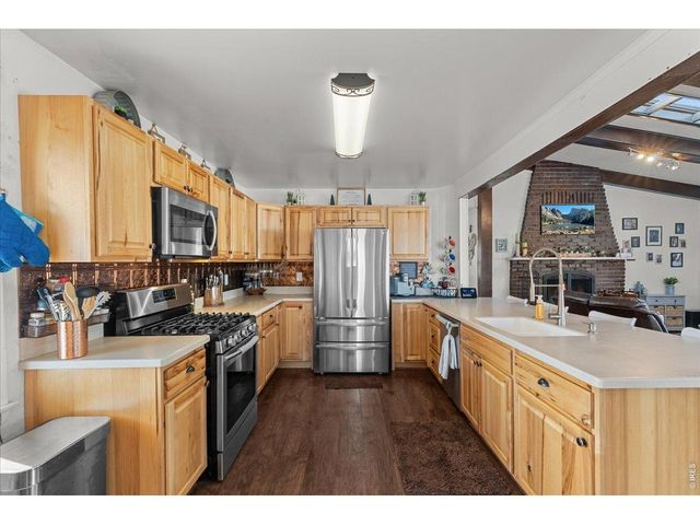 734 Victoria Dr, Fort Collins, CO 80525