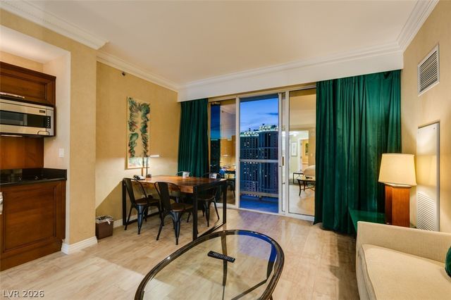 145 East HARMON Avenue 2617, Las Vegas, NV 89109