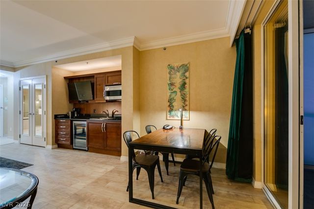 145 East HARMON Avenue 2617, Las Vegas, NV 89109