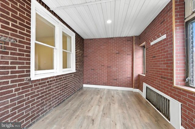 227 LINDLEY AVE, Philadelphia, PA 19120