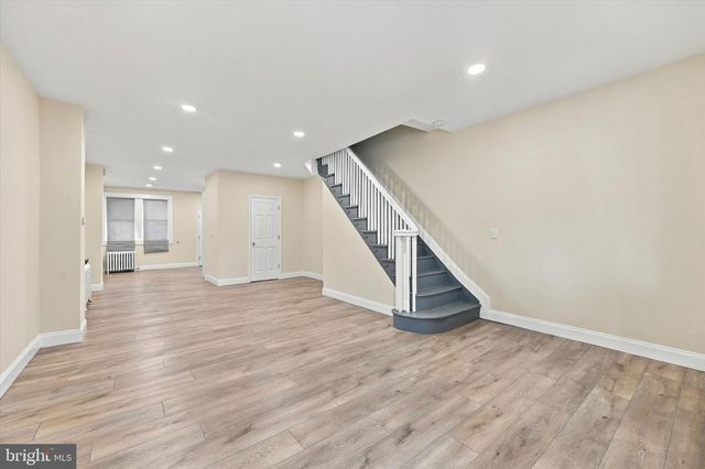 227 LINDLEY AVE, Philadelphia, PA 19120