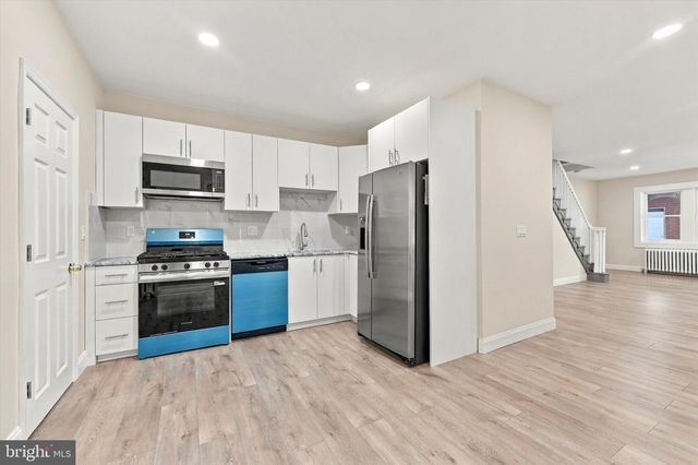 227 LINDLEY AVE, Philadelphia, PA 19120