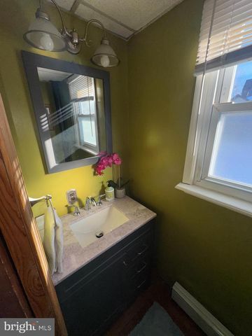 109 LEXINGTON AVE, Lansdowne, PA 19050