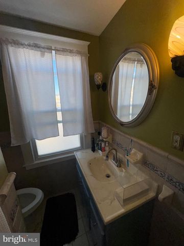 109 LEXINGTON AVE, Lansdowne, PA 19050