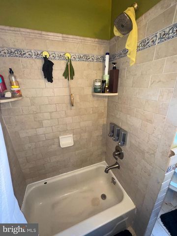 109 LEXINGTON AVE, Lansdowne, PA 19050