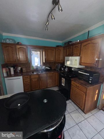 109 LEXINGTON AVE, Lansdowne, PA 19050