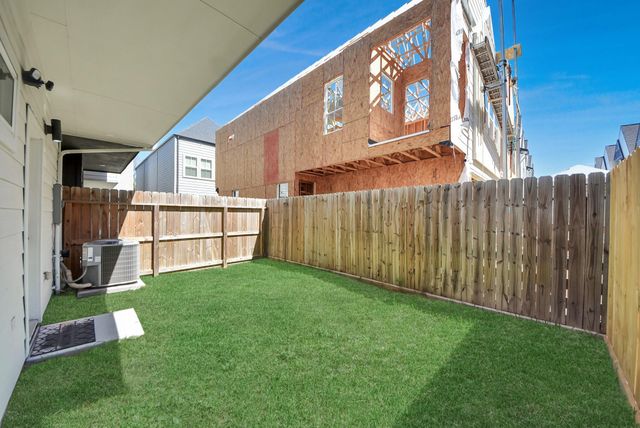 3010 Jensen Springs Lane, Houston, TX 77026