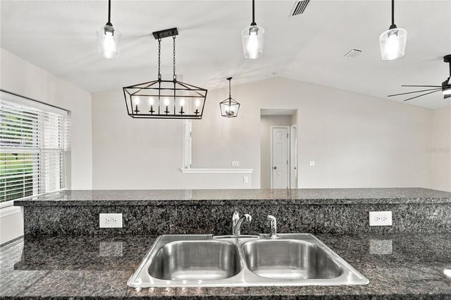 1324 AUBURN STREET, Lakeland, FL 33801